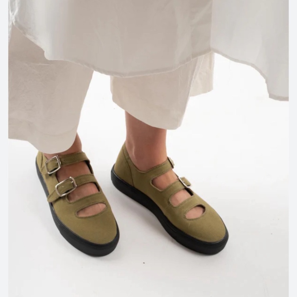 ISO / DO NOT BUY Caron Callahan Simona Sneakers in Olive